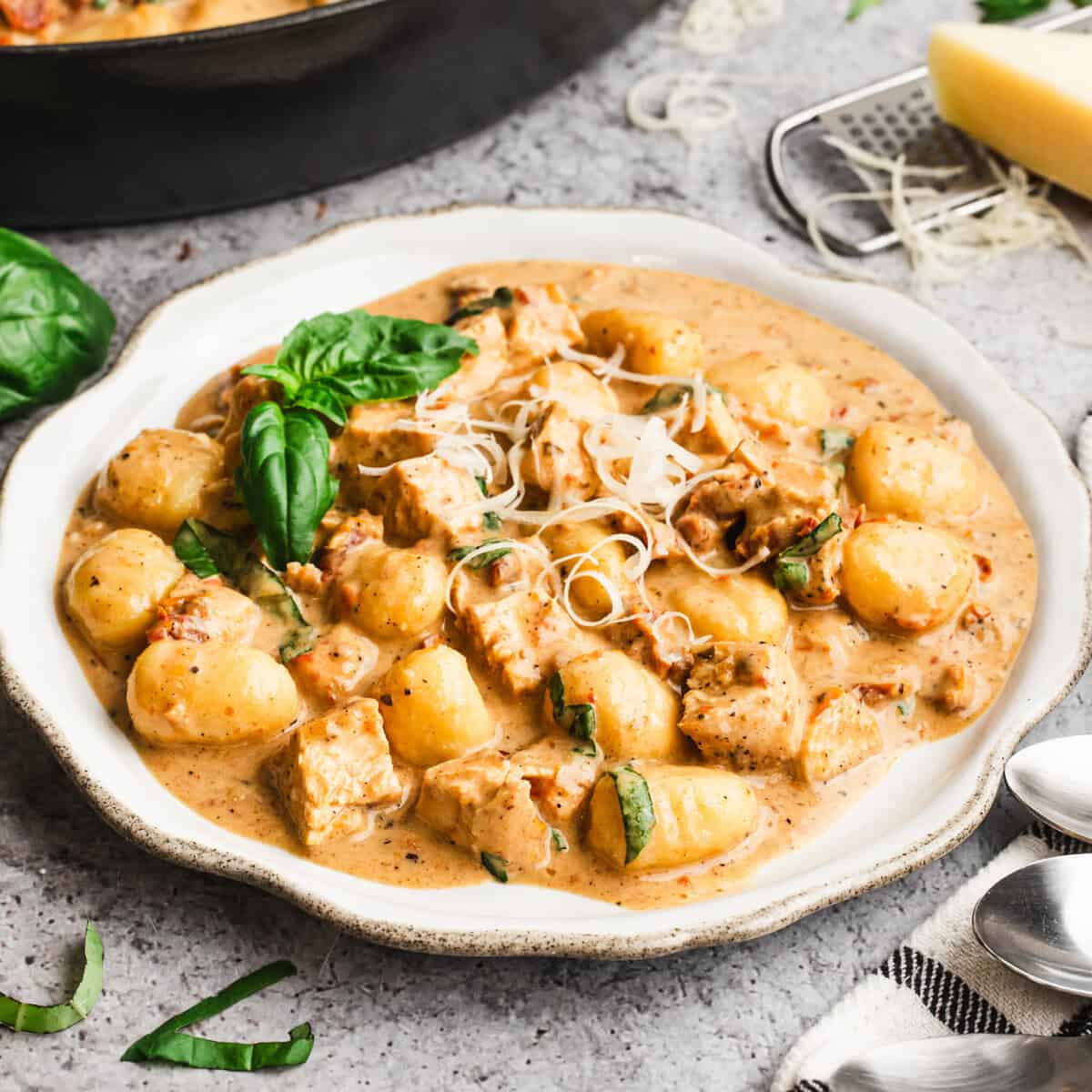 Irresistible Chicken & Gnocchi Recipes: From Soup to Skillet
